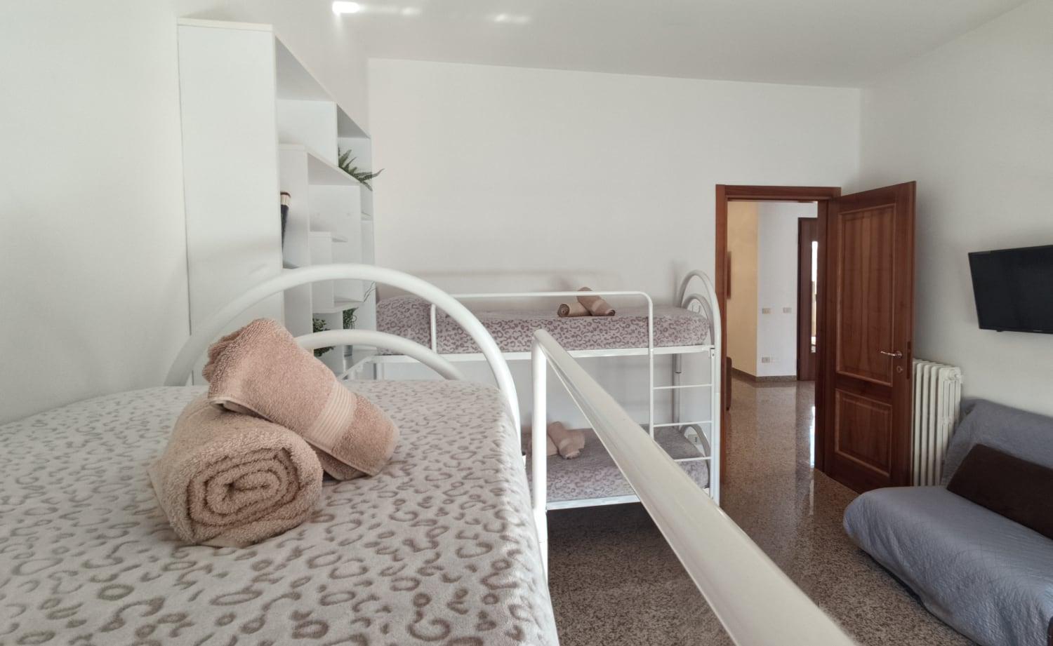 Fontana Oasis Apartments كاستلْنْيوفو ديل غارد الغرفة الصورة